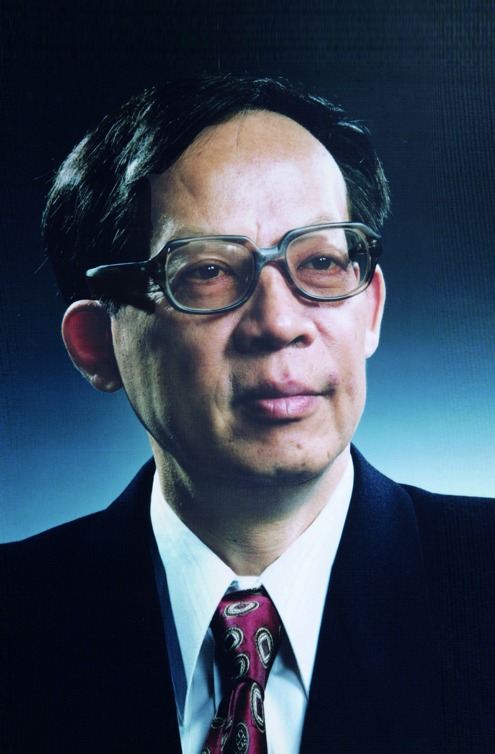 王选