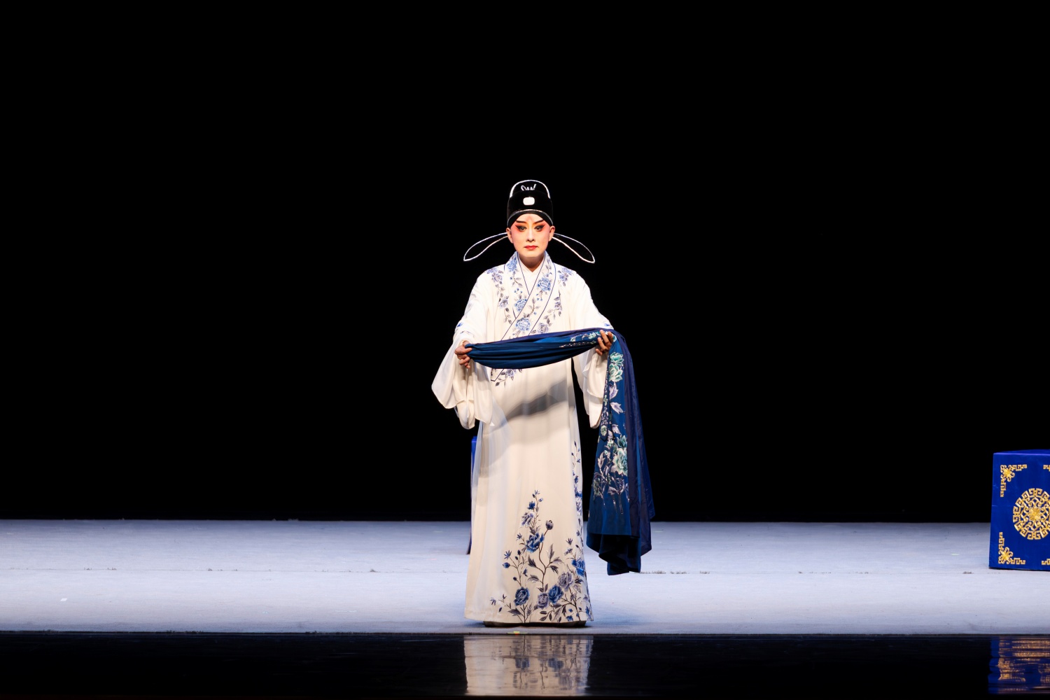 IMG_4706-已增强-NR-0517、0518【新闻】江苏省昆再登台,《世说新语》“情之所钟”“翩若惊鸿”演绎魏晋风骨摄影@尚士博.jpg