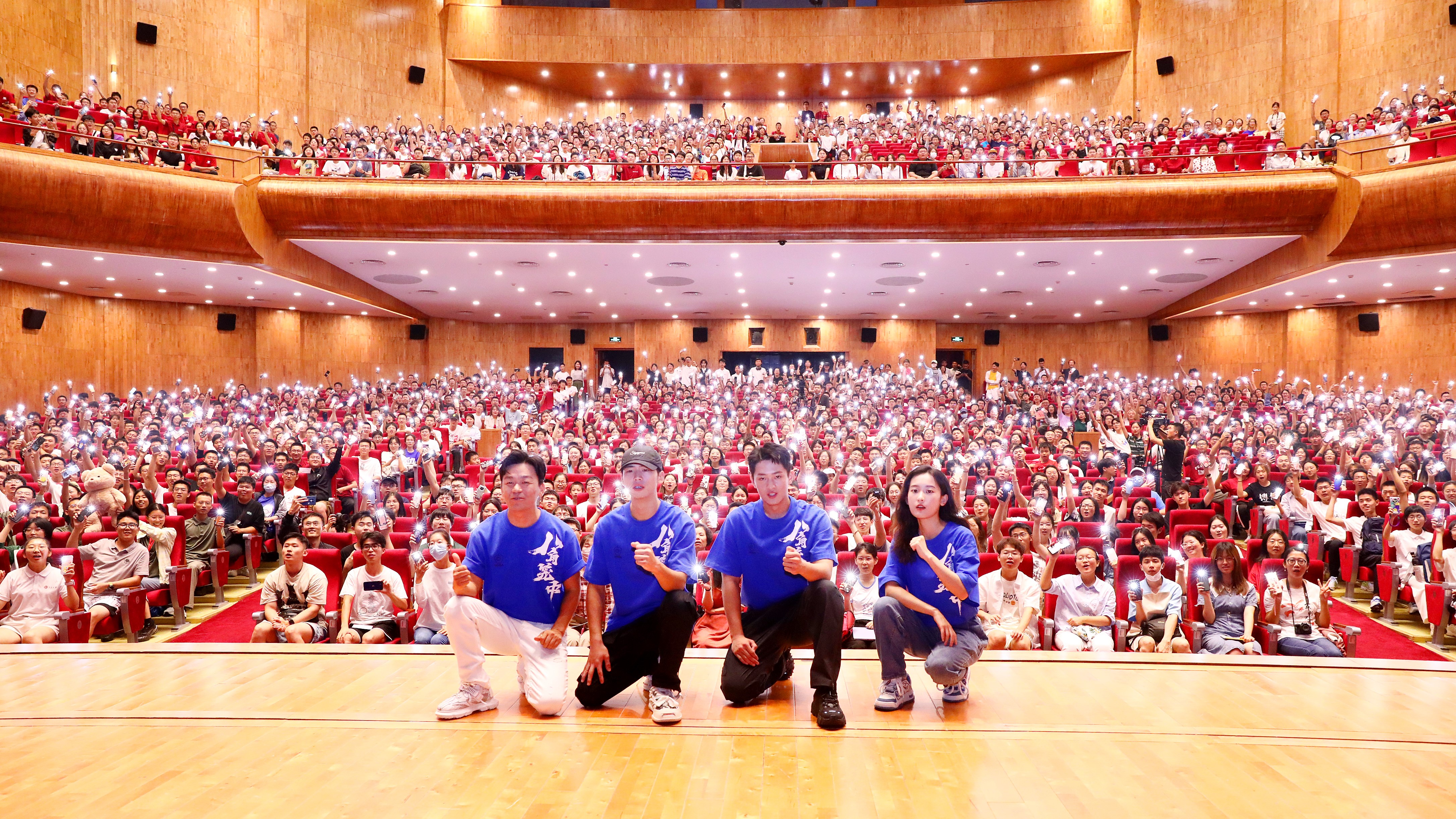 电影-1.jpg