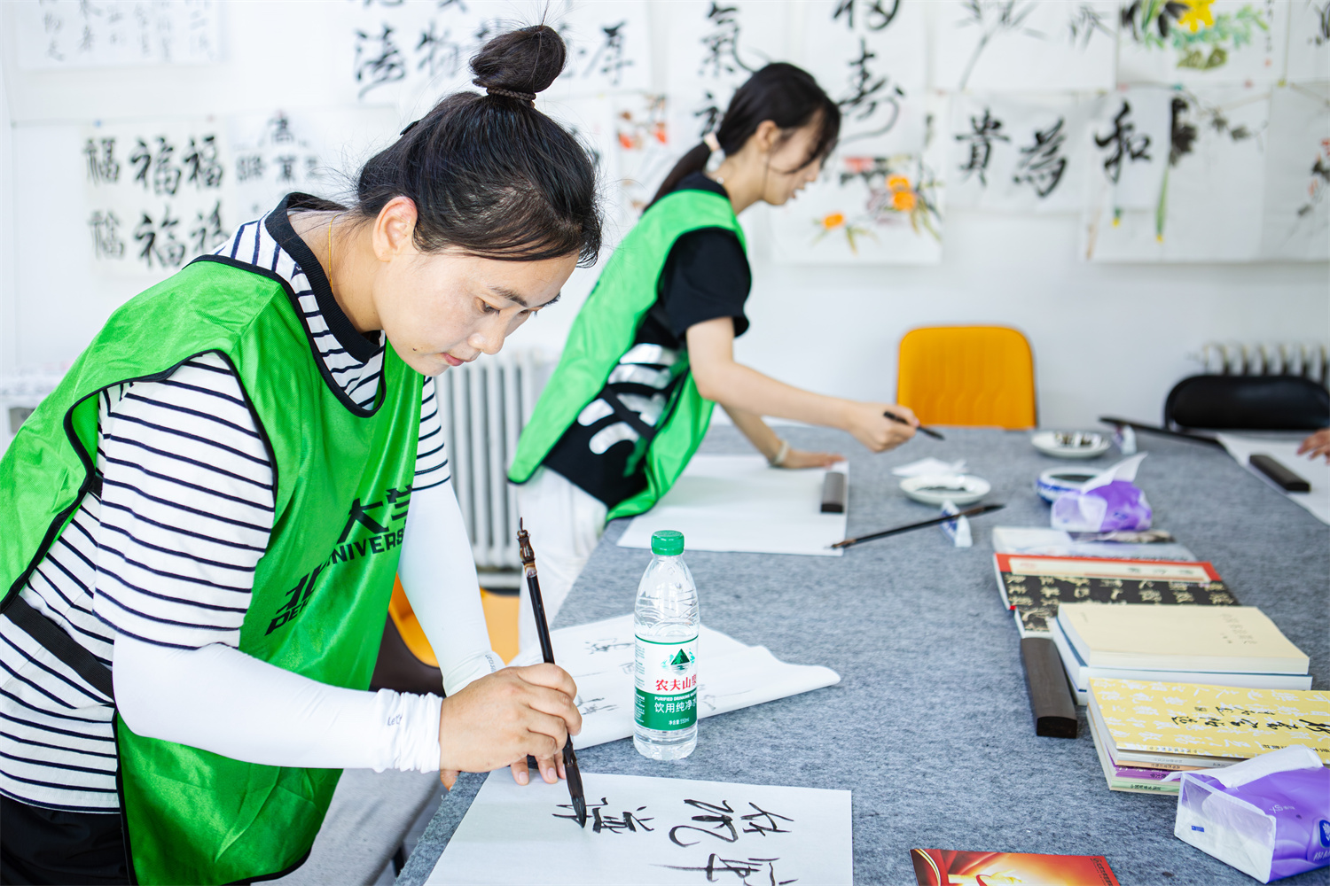 SH269820-已增强-NR.jpg