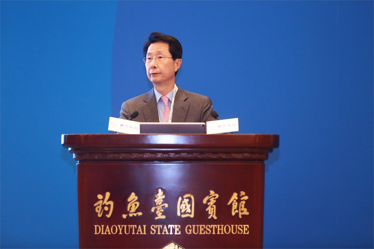 4c911cfaa1f54a4094c61e7ad87d1159.jpg 主旨演讲主持人.jpg