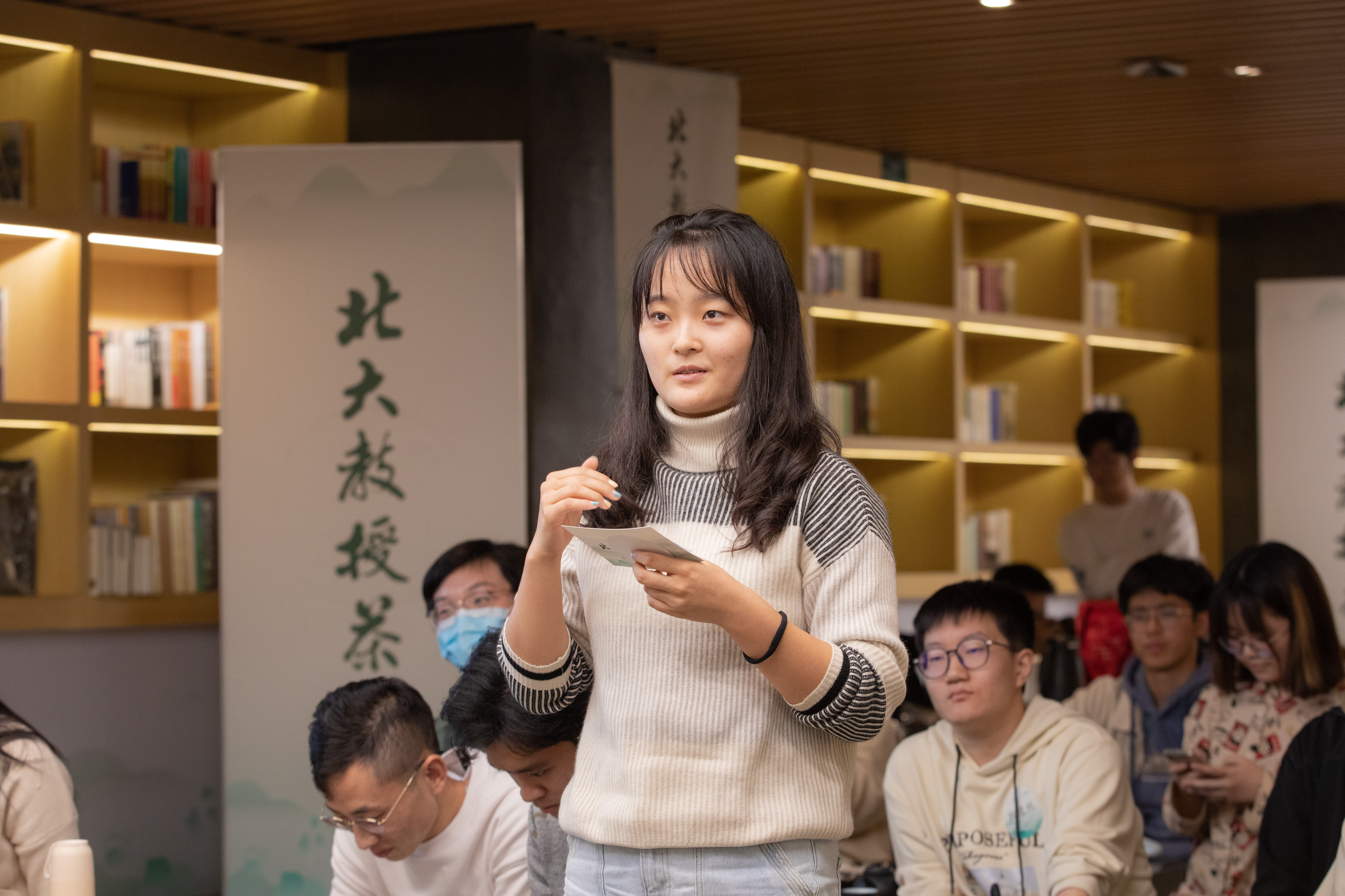3d571af9afa445fe87076cfc1d16ec36.jpg 学生提问-1.jpg