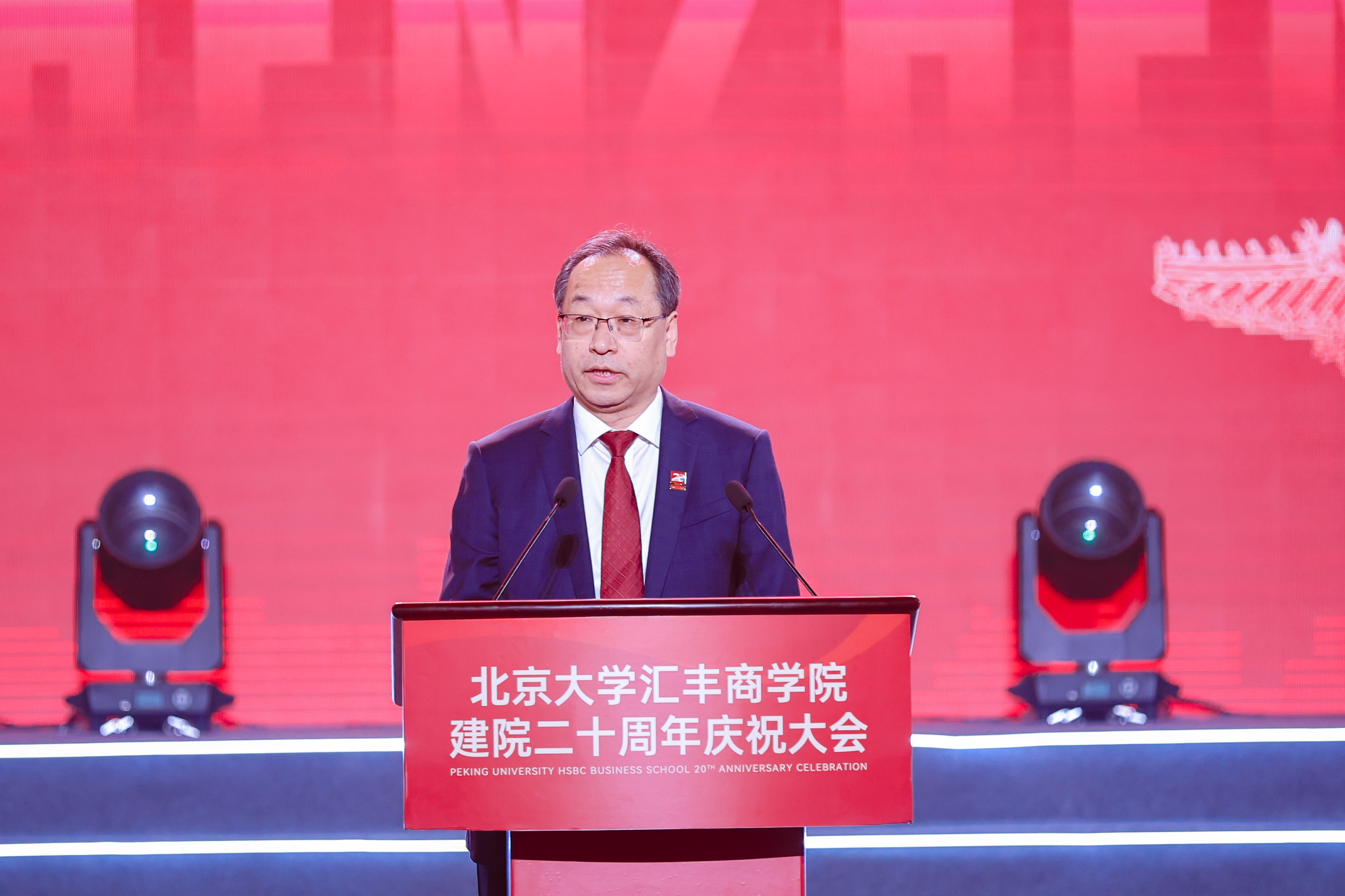 6.张锦.jpg