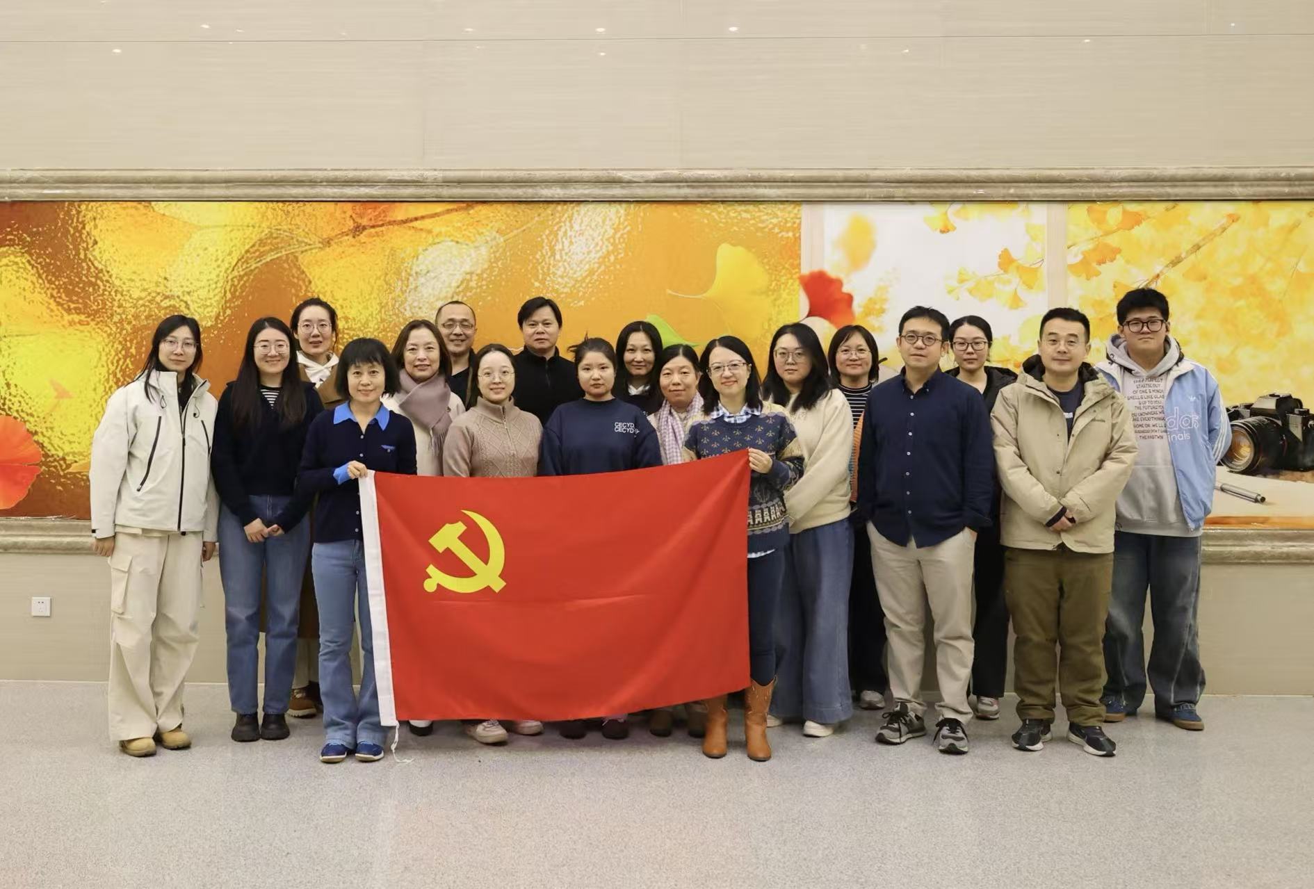 合影.jpg