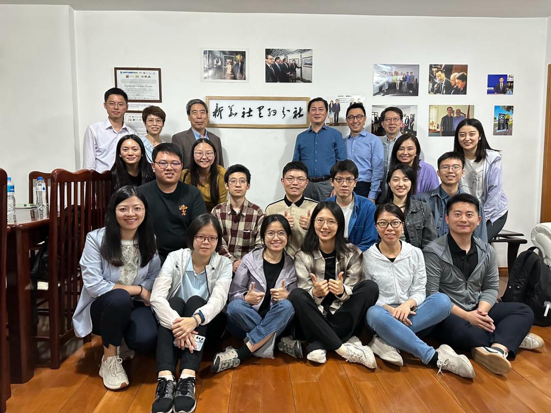 3.拜访新华社里约分社.jpg