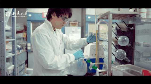 647dd9ad9f17400cb63065ac6ca7a65c.gif 马老师动图.gif