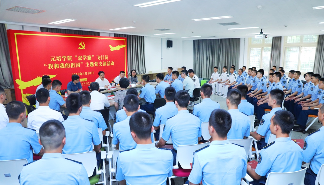dbf7130652144091ab4d5f097cbef0d8.jpg 活动现场.jpg