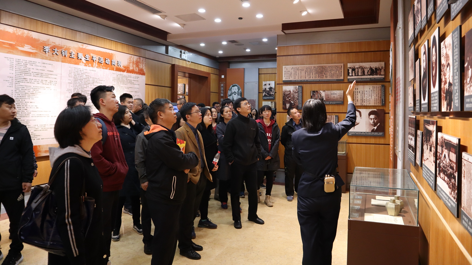 480de7d6bcdf4558913c079c9e8b5f65.jpg feng.jpg
