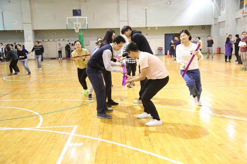 becd7808ed0a48a4bbfcedbeecddb073.jpg 484d7eb258891d701eb132.jpg