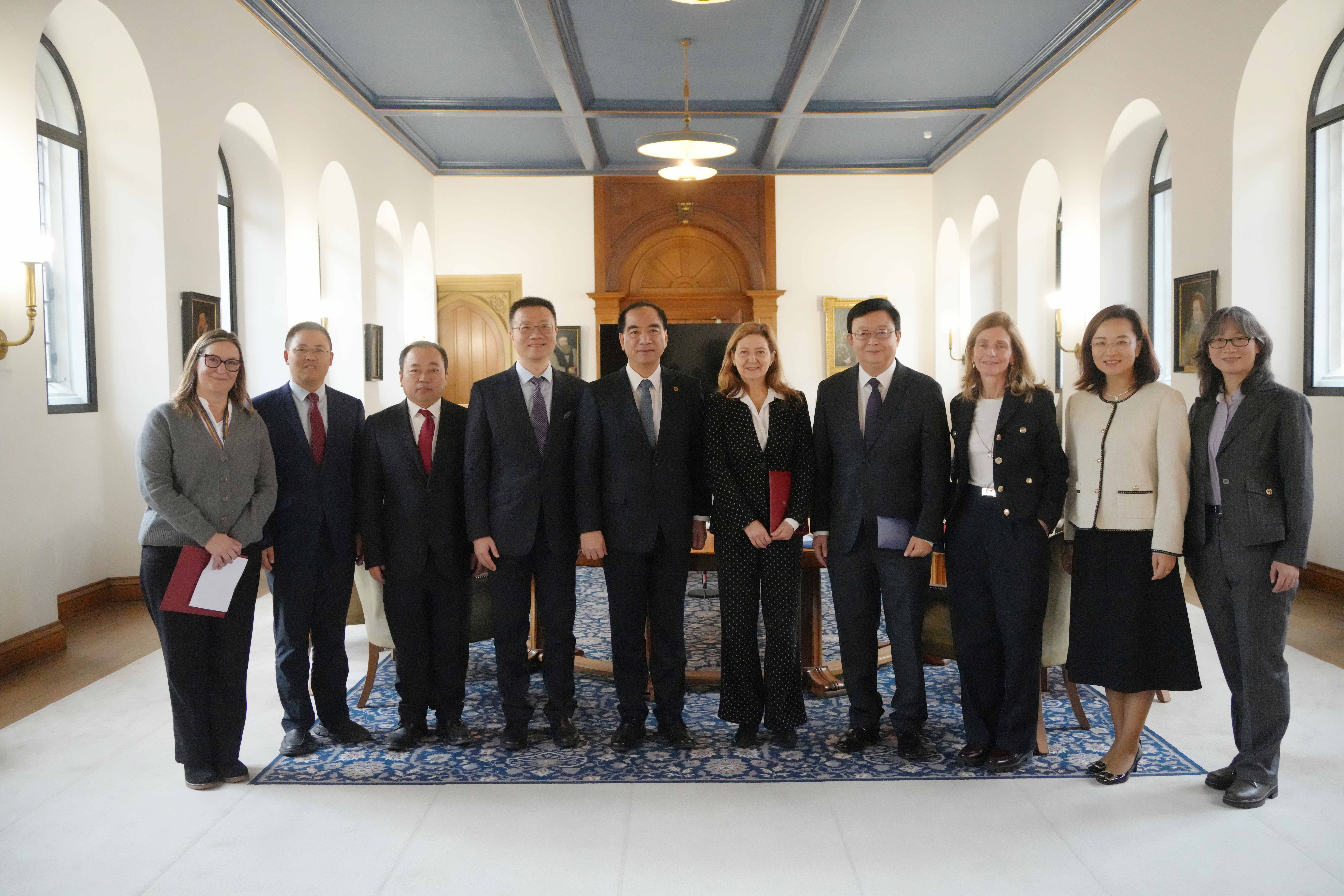 55bf67667256422db4e1b6be67c75f10.jpg 访问埃及英国_副本.jpg