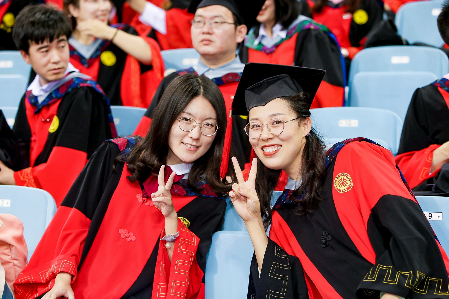 dd46f35f66ad476eadd6969e6805729b.jpg 160368854_副本.jpg