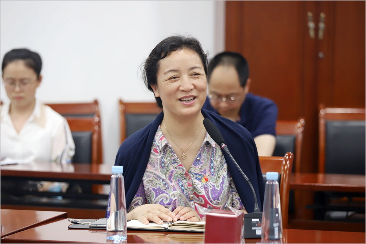 be37cd3a222b4cc1a62e66ef6ed8890f.jpg 李权.jpg