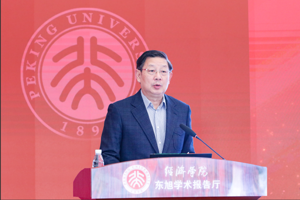 b1e60310fb154409875f4d59a33710c1.png 03 胡晓义.png