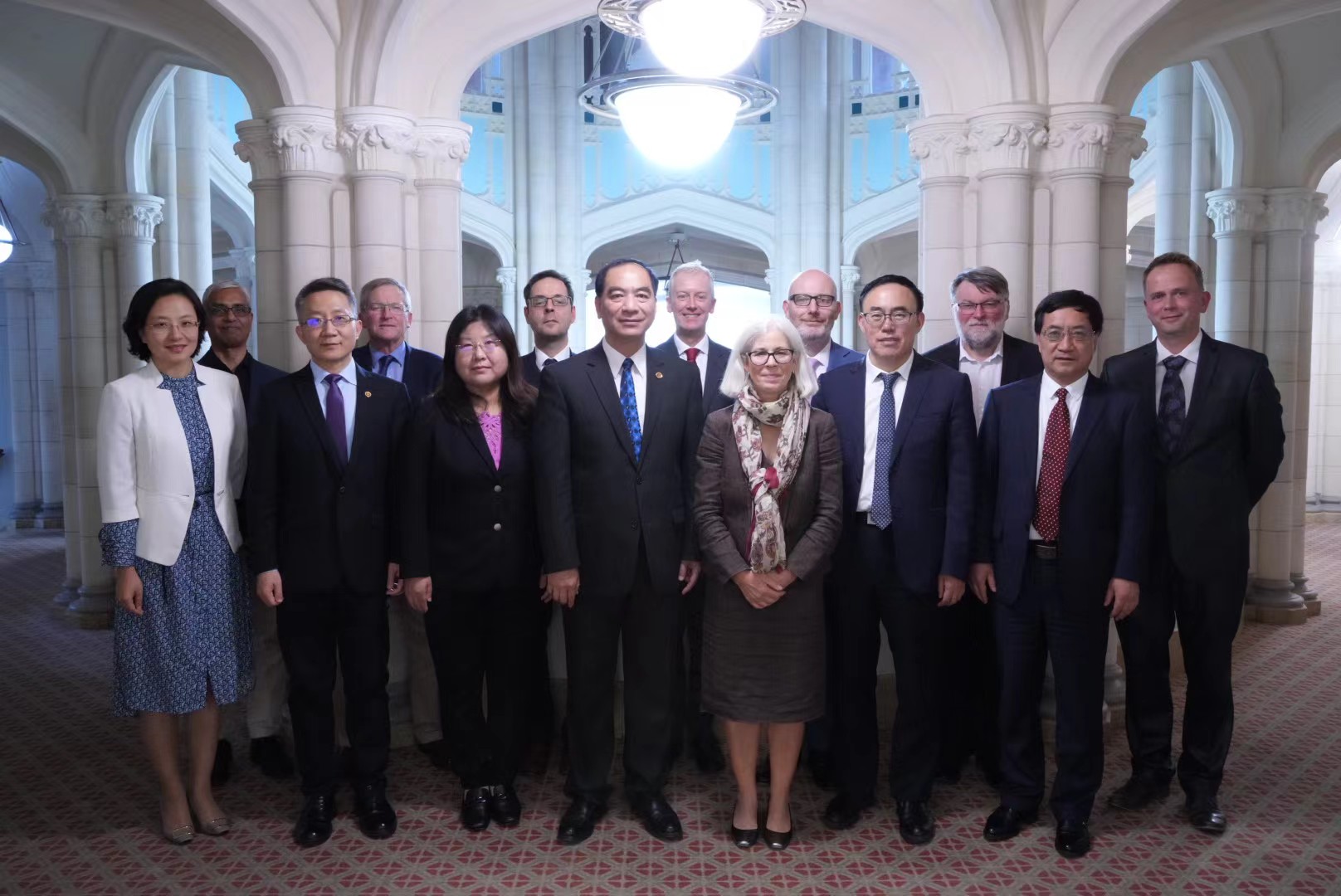 25641eff57e64817869d4989fd96feb3.jpg 202403北京大学代表团访问新加坡、新西兰、澳大利亚1.jpg