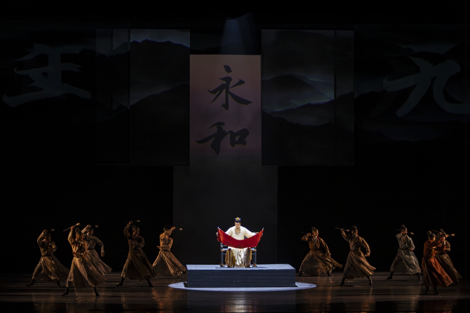 IMG_9856-已增强-NR0415、0416【新闻】舞剧《永和九年》讲堂上演,燕园书写兰亭千年雅韵摄影@尚士博.jpg