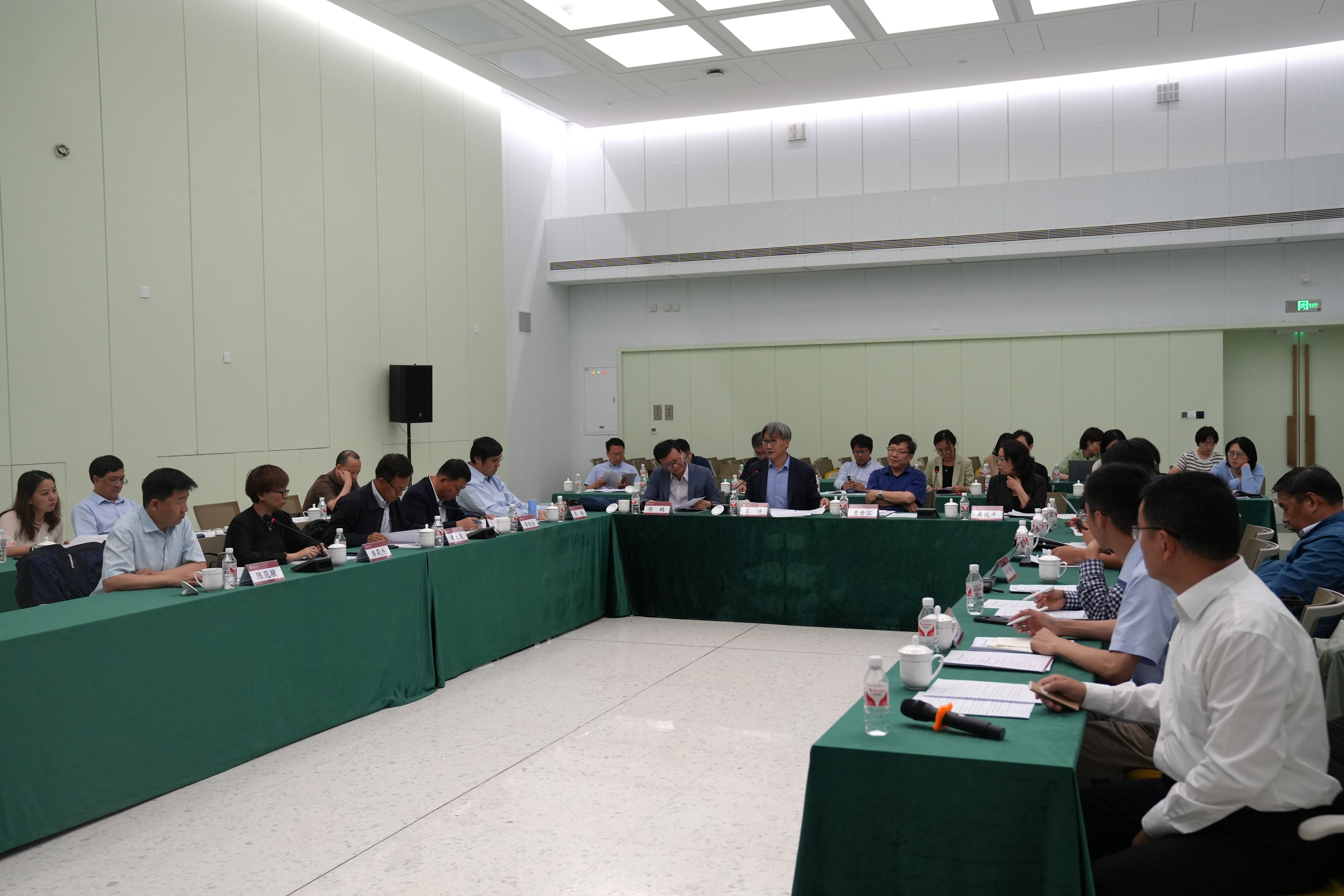 会议现场.JPG
