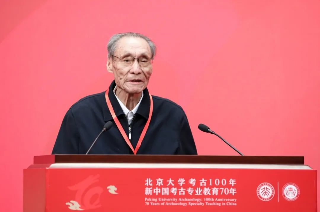 年会.jpg