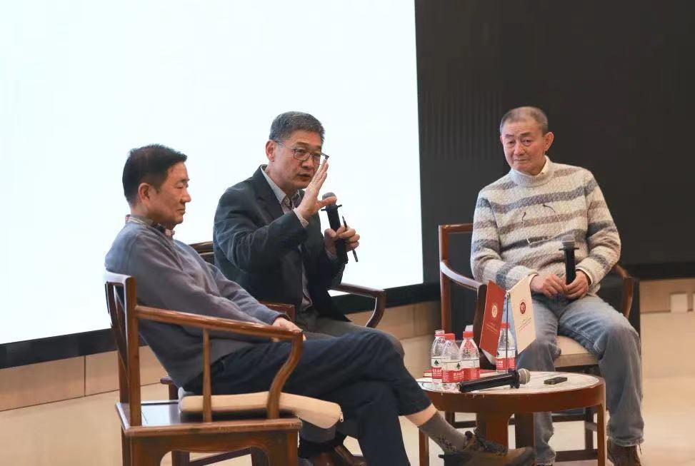 周雪光教授在文研院作讲座.jpg