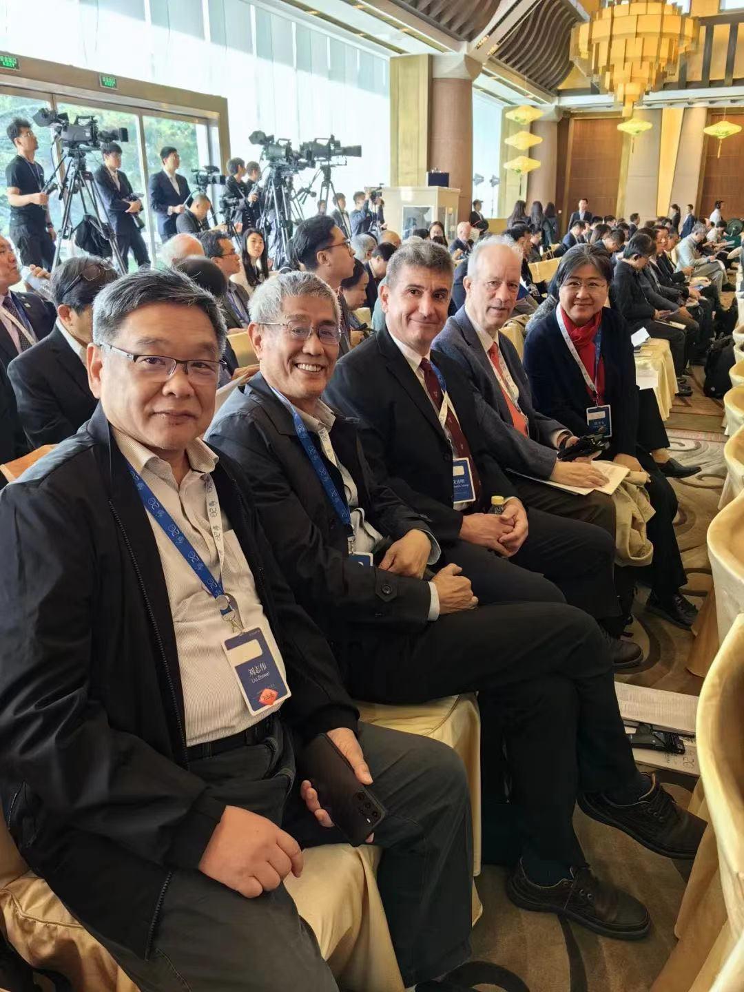 参加北京论坛(2023)“中国历史上的南与北”分论坛的部分学者.jpg 参加北京论坛(2023)“中国历史上的南与北”分论坛的部分学者.jpg