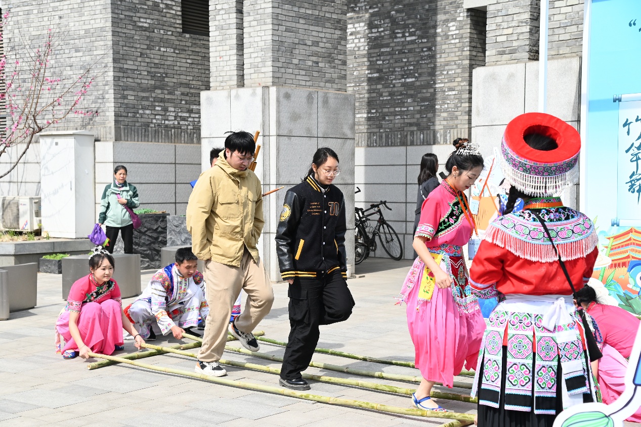 image3.jpg