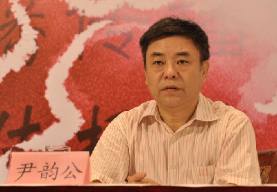 中国传播学学会会长、中国社会科学院新闻与传播研究所所长 尹韵公 摄影/人民网 贺吉