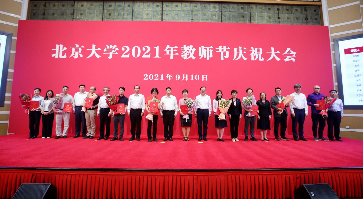 fe5ee8beec7346f1830785ef8c67e9ad.jpg fe5ee8beec7346f1830785ef8c67e9ad.jpg