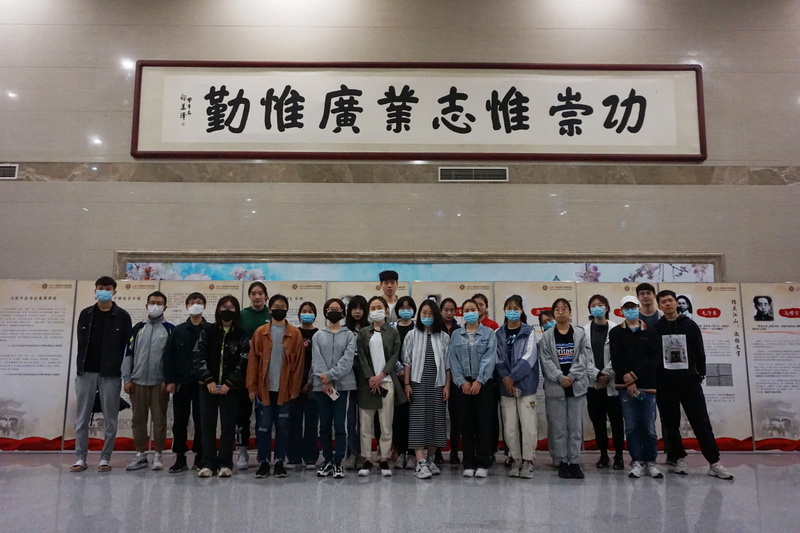 5d83d8aa92974e76b8c3b7a83ef69814.jpeg 4cf48d2210f148e5ab86c40c7a6a2221_调整大小.jpeg