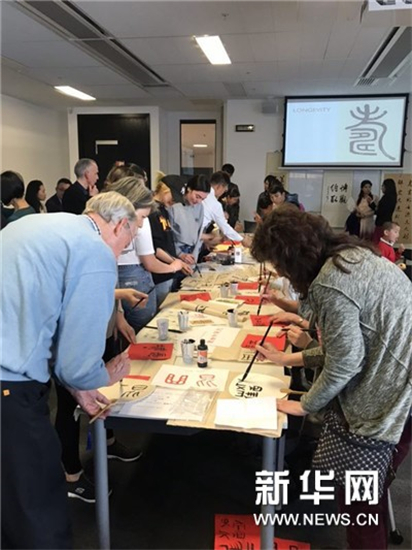 6fb347ce1ad94fa29e96a3080b378efe.jpg 活动现场2_副本.jpg