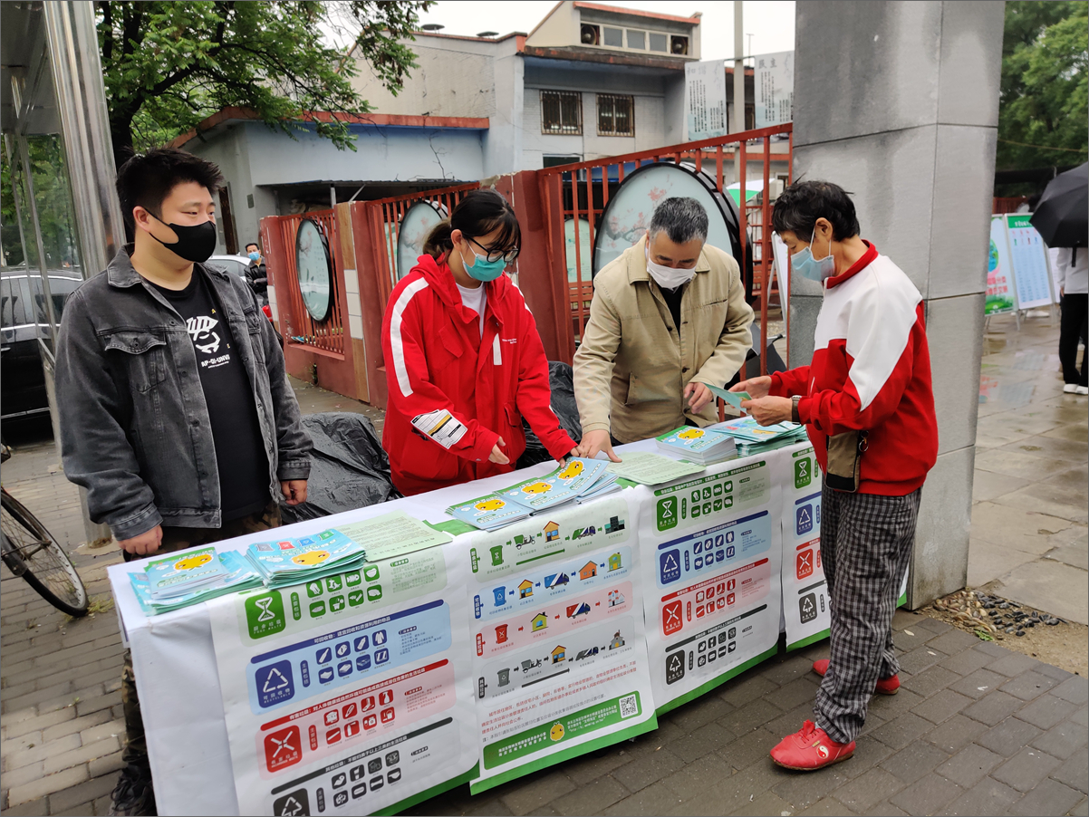 cdde1fadbb02431588b01f4d36f59ccc.jpg 现场宣传2_副本.jpg